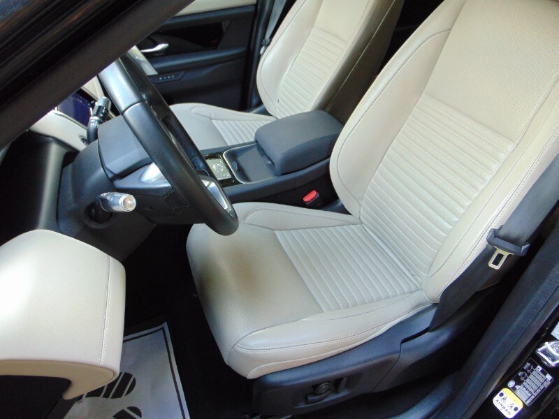 LAND ROVER Discovery Sport Discovery Sport 2.0D I4-L.Flw 150 CV AWD Auto SE